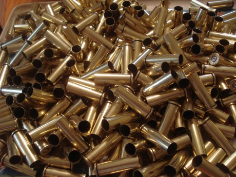 Vendo unas 750 vainas Remington del .357 Magnum con un tiro, pasadas por Tumbler y en sus cajas originales 00