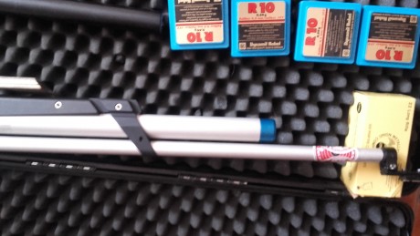 vendo carabina terso rs100 con dos botellas de aire el precio 950 euros no negociables 00