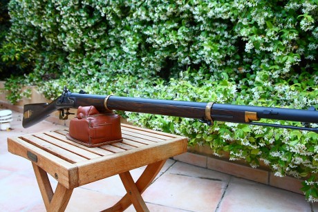  _MG_7271.JPG  _MG_7272.JPG Hola, un buen amigo vende un rifle Zuavo de Chiappa, modelo match de siete 02