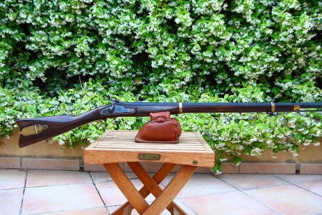  _MG_7271.JPG  _MG_7272.JPG Hola, un buen amigo vende un rifle Zuavo de Chiappa, modelo match de siete 11