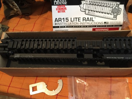 Hola
Vendo guardamanos para Ar15 , marca Daniel Defense tamaño 12", importado de USA , aquí no hay 10