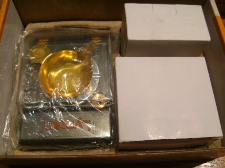 Hice el curso de recarga y no lo he usado nunca,asi que lo vendo
   Prensa de recarga RCBS modelo ROCK 11