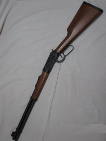 Vendo carabina Walther single action  aire comprimido calibre 4.5, nueva sin haber sido usada. no ha disparado 02