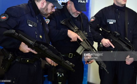 Pues eso, que renuevan su arsenal a ver que opináis sobre las nuevas armas los que las conocéis, yo reconozco 140