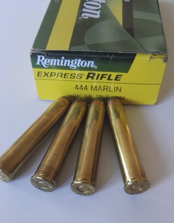 Buenas

Vendo Marlin .444 por no usar, tiene muy pocos tiros.
El precio son 750€ mas portes si las hay, 20