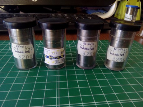 Hola, tengo este conjunto de choques procedente de cierre de armería, todos nuevos y en buen estado. Como 00