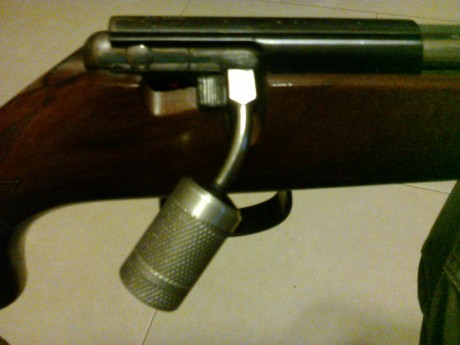 Vendo carabina Anschutz modelo 1415
Calibre .22 LR
Accesorios :
Cantonera regulable marca Anschutz.
Suplemento 01