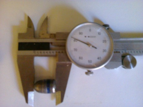 Vendo proyectiles ojivales ( aprox. 250 a 300 unidades )
Medidas: .453" de diametro y .682 " 00