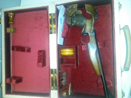 Vendo pistola libre modelo TOZ35, en perfecto estado de conservación.
Herramientas, alzas, puntos, algunos 00