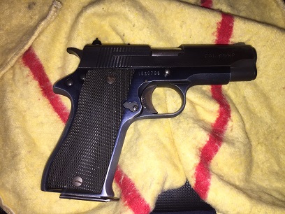 VENDIDA

Se vende esta Star bkm 9mm para en buen estado
guiada en F.

Precio 150€
   Rebajada a 100€ + 00