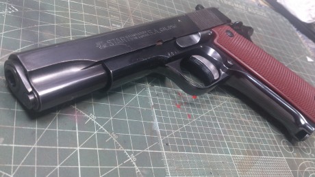 Hola a todos, vendo mi Star B 9mm parabellum y como se ve en las fotos el pavonado es excelente aunque 01