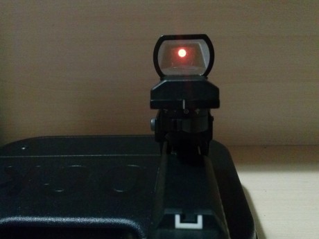 Se vende Glock 17 Gen 3 del 9mm en perfecto estado, con pieza aligerador de gatillo, alza metálica, brocal 10