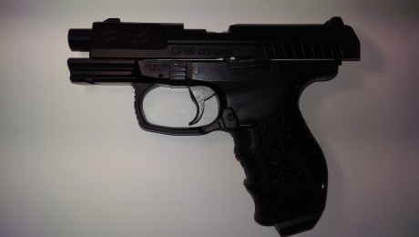 En venta pistola Umarex modelo Walther CP 99 Compact cal. 4,5 BB en estado seminueva con caja original, 12