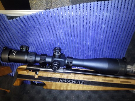 Vendo visor Sightmark 8.2-25x50. Reticula mil dot iluminada  2 colores, verde y rojo y diez intensidades 01