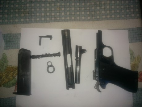 VENDIDA

Se vende esta Star bkm 9mm para en buen estado
guiada en F.

Precio 150€
   Rebajada a 100€ + 111