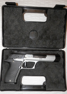 Hola,vendo una pistola CZ del calibre 22 en buen estado. El arma se encuentra en Málaga. El precio son: 00