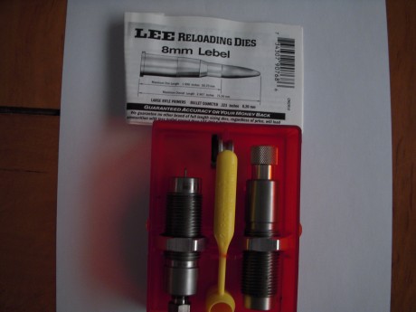 Vendo die 8 m/m LEBEL 35,00 € envio postal incluido en peninsula
Vendo 82 vainas nuevas 8 m/m LEBEL 100,00 01