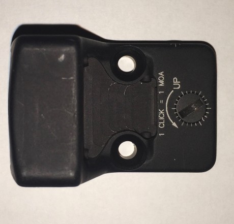 Se vende este magnifico visor de punto rojo TRIJICON RMR, modelo 02, con punto de 8 MOA.
Es un visor ultracompacto, 01