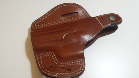 Vendo para HK USP compact NUEVAS sin uso.
- Vega Holster FT2, en cordura con accesorio regulable para 12