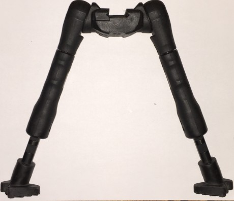 Se vende este magnífico BÍPODE fabricado por CAA con materiales de la mejor calidad.
El bípode es ajustable 12