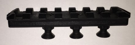 Se vende este magnífico BÍPODE fabricado por CAA con materiales de la mejor calidad.
El bípode es ajustable 21