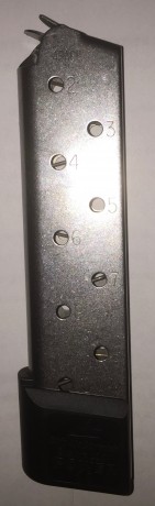 Se venden estos magnificos cargadores fabricados en USA por CHIP MCCORMICK, con capacidad para 10 cartuchos 01