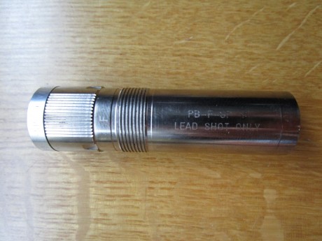 Se venden  tubo choke mobile del cal.12 (interiores) apenas sin uso.
Sobresalen , 2,5cm  del cañón.
* 00