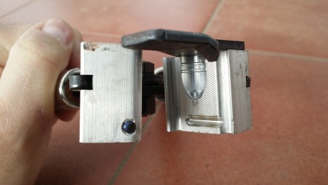 Pues eso mismo. Usadas pero en perfecto estado. 
Precio: 30 euros cada una 
Envío: 4 euros.
Interesados: 02