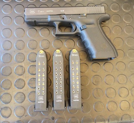 Hola pongo a la venta Glock 17 Gen 4, en perfecto estado, con pocos tiros pegados, Guiada en A, está en 02