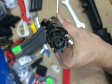 Vendo AR15 de la marca Olympic, calibre 222R, cañón de 20" 

En las fotos sale con un grip Hogue 00