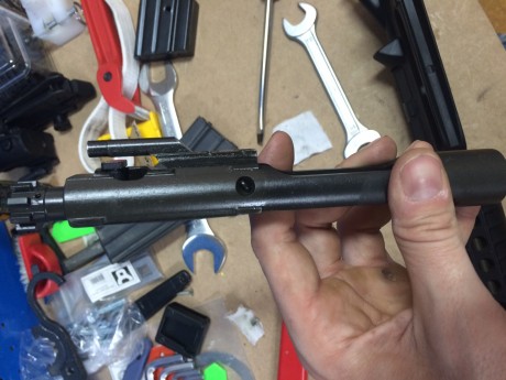 Vendo AR15 de la marca Olympic, calibre 222R, cañón de 20" 

En las fotos sale con un grip Hogue 12