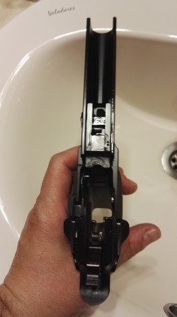 Buenas compañeros, pongo a la venta está Magnífica pistola de 9 mm y 6".

Se trata de una SIG SAUER 12