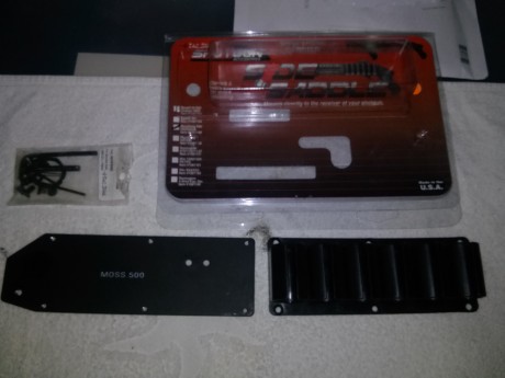 Muy buenas, vendo una mesa tactica de 6 cartuchos  para mossberg 500 de la marca tacstar importada de 10