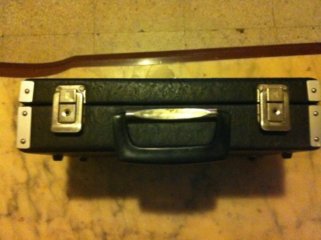 Se vende este fantasticio revolver, muy cuidado y con muy pocos disparos, siempre guardado en el armero, 20
