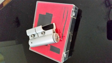 se vende EXPECTACULAR y potentisimo laser device para revolver tipo COLT ANACONDA 44 MG  PYYTON 357 MG 00