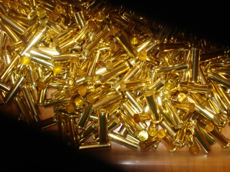 Vendo vainas nuevas de la marca Geco y del calibre .357 Magnum a 28 céntimos de euro cada una más gastos 00