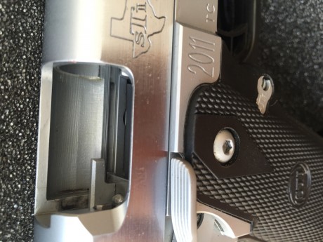 Hola,

Vendo estupenda Sti Edge de 9 mm en color cromo por retirada de licencia al no cumplir con las 12