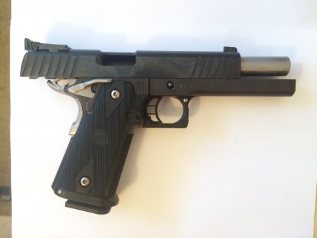 Hola a todos:
Se vende esta fabulosa pistola, marca STI, modelo EDGE, calibre 9mm parabelum.
El arma tiene 00