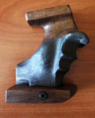 cacha para modelo wather GSP.
talla M.
esta en granollers barcelona, 70€ + porte.
no es de ninguna marca, 02