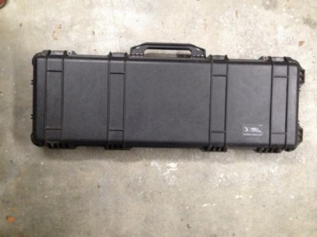 A quien pueda interesar

Anuncio en Wallapop de Maleta Peli 1720 color negra, exterior de la maleta en 01