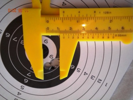 LA IDEA ES SUBIR FOTOS DE LOS MEJORES GRUPOS DE 5 DISPAROS LOGRADOS CON VUESTROS RIFLES.
Esto es a 150 60