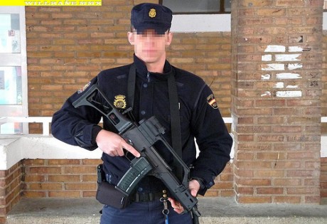 Penetración, precisión, puntas adecuadas y por ello varios usos, persuasión...

Las "zetas" 00