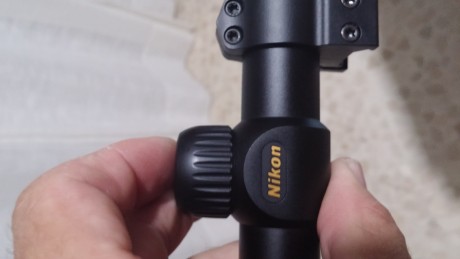 Buenas noches, vendi visor Nikon Prostaff 3-9 x50 con anillas desmontables warne medianas. El visor tiene 00