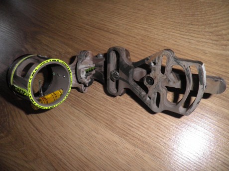 Hola a tod@s,
vendo un arco hoyt ruckus practicamente nuevo ya que no se ha tirado apenas con el,tiene 10