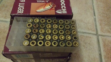 Hola.vendo 290 vainas del 9 largo. Pistón bóxer. Marca star line. 35 más gastos. Están en mallorca. 01