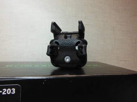  VENDIDO  láser verde para armas Crimson-Trace CMR-203. apto para armas cortas y largas. 
solo probado 12