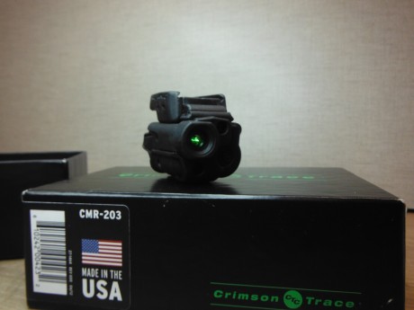  VENDIDO  láser verde para armas Crimson-Trace CMR-203. apto para armas cortas y largas. 
solo probado 10