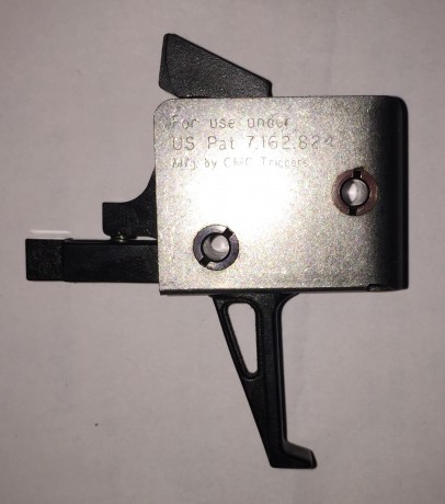 Se vende este magnífico disparador para rifles AR15, fabricado en USA por CMC, con disparador plano ("flat") 01