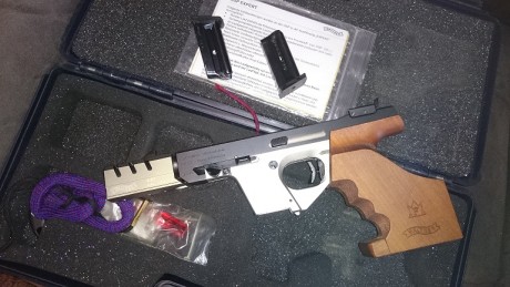 vendo gsp expert casi nueva ni un rasguño, tal y como viene en su caja con las miras, herramientas, libro 01