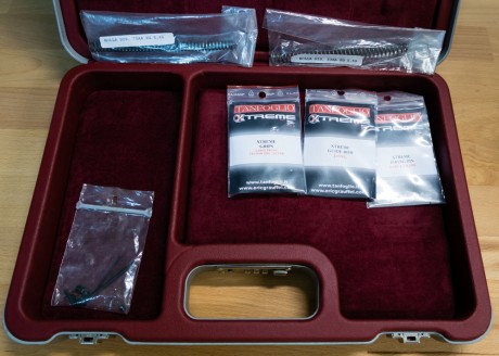 Vendo Tanfoglio Limited Custom HC, calibre 9 Pb, preparada con todo el catálogo de piezas Xtrem de Tanfoglio 12